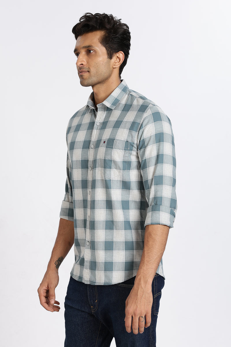 Men Green Chess Square Check Full Sleeve Slim Fit Casual Shirts