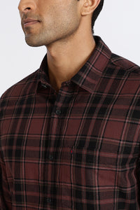 Men Brown Vintage Checks Full Sleeve Slim Fit Casual Shirts