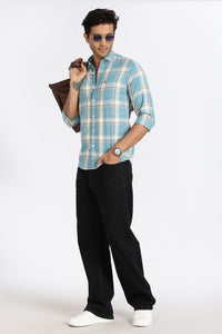 Men Blue Checkered Full Sleeve Slim Fit Casual Shirts