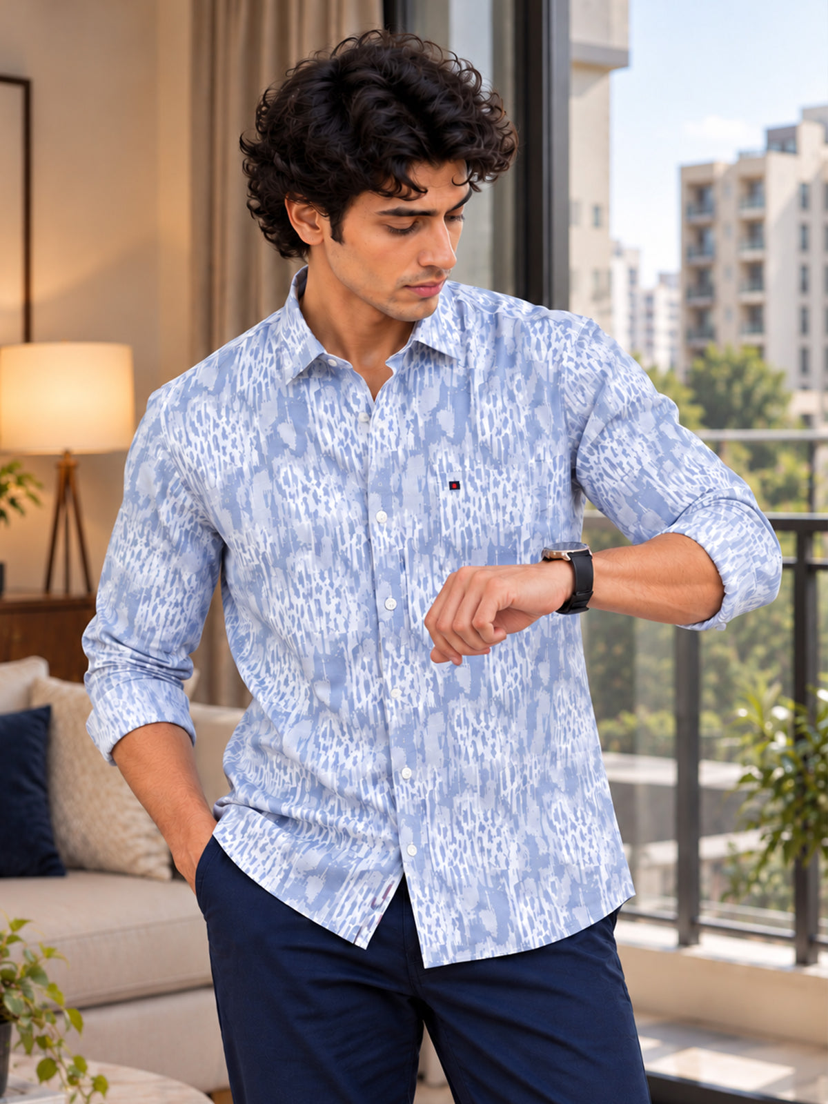 Men's White & Grey Slim Fit Abstract Printed Casual Shirt