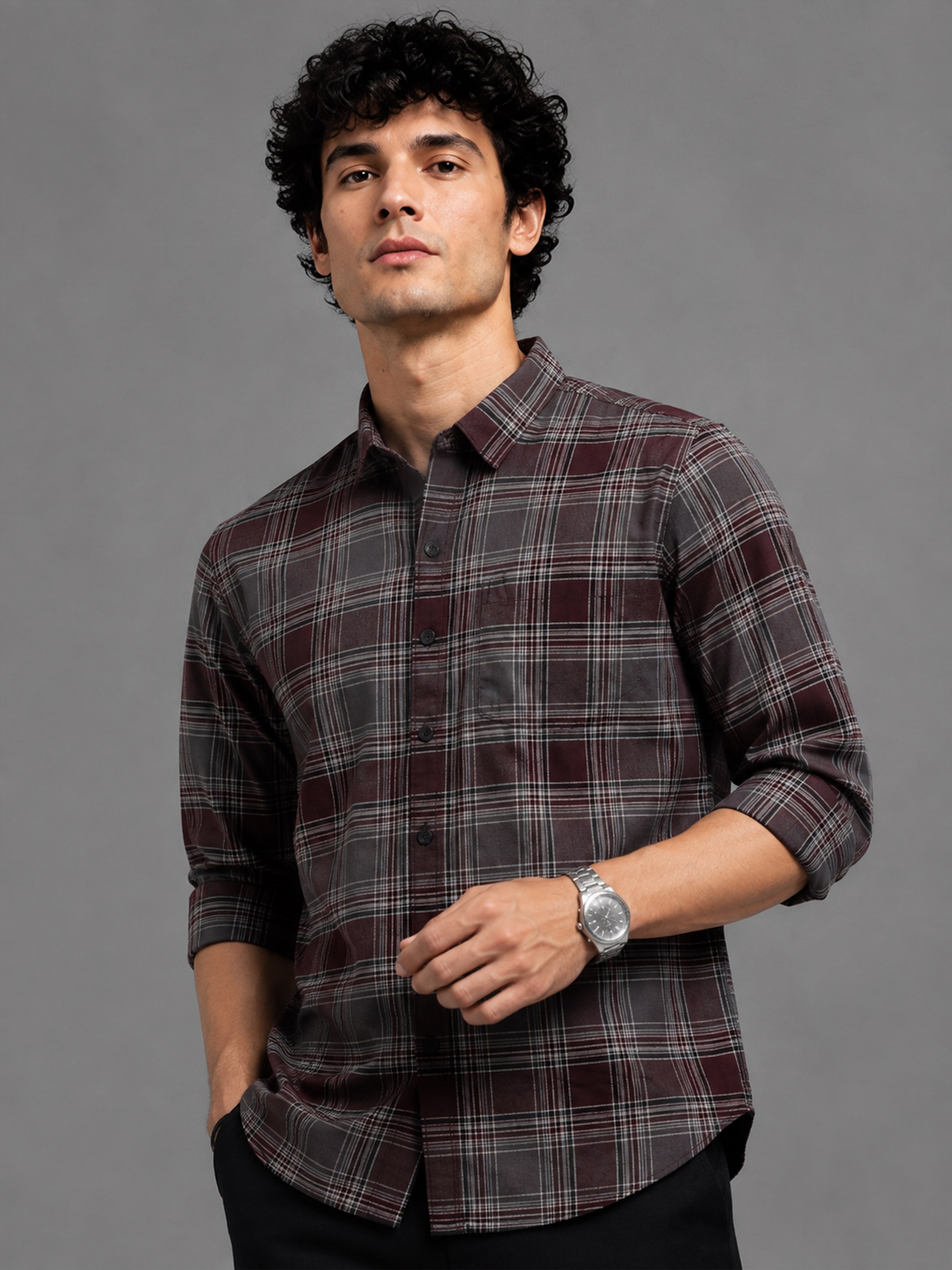 Men Maroon Slim Fit Plaid Check Full Sleeve Casual Shirt