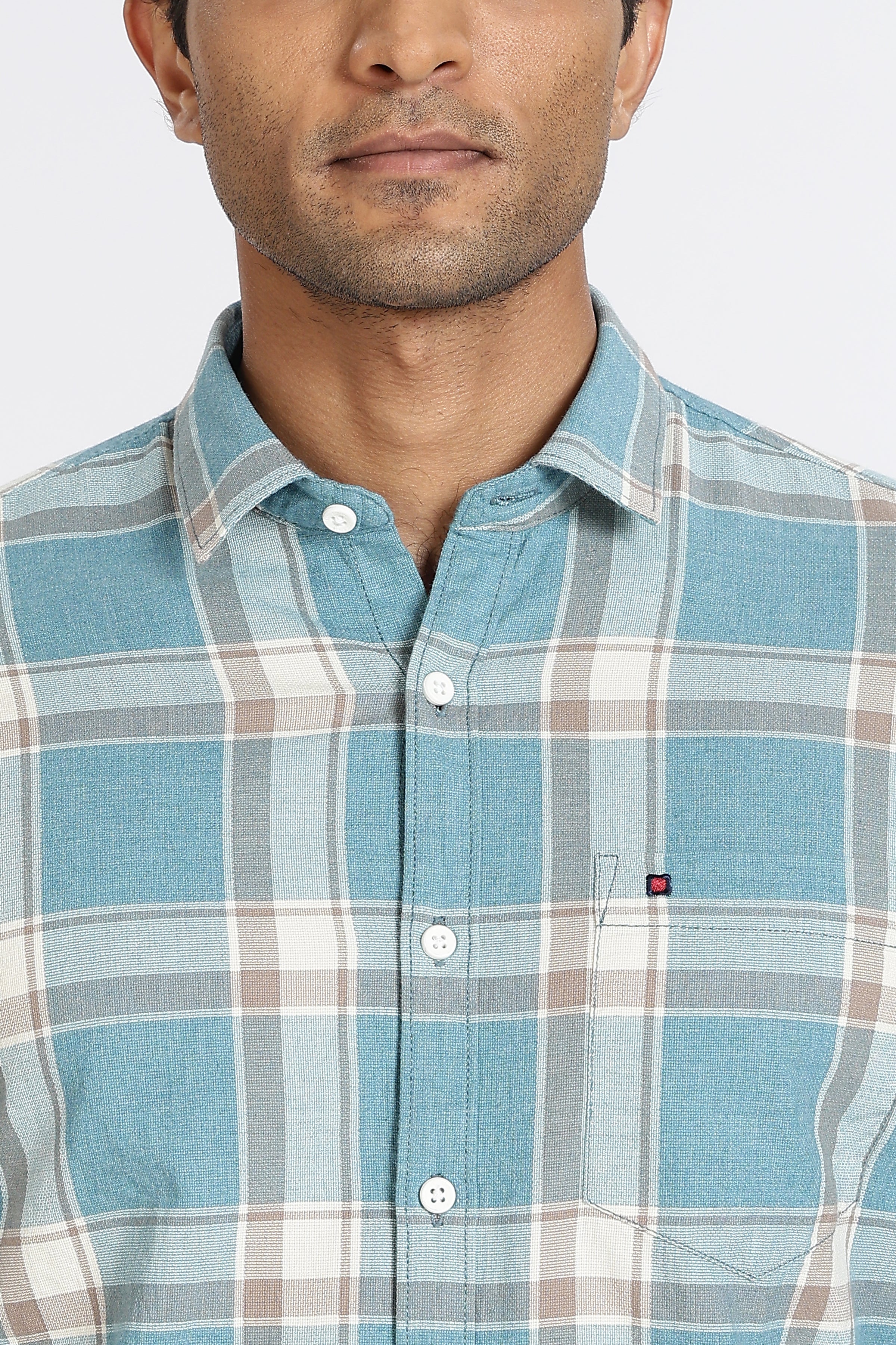 Men Blue Checkered Full Sleeve Slim Fit Casual Shirts