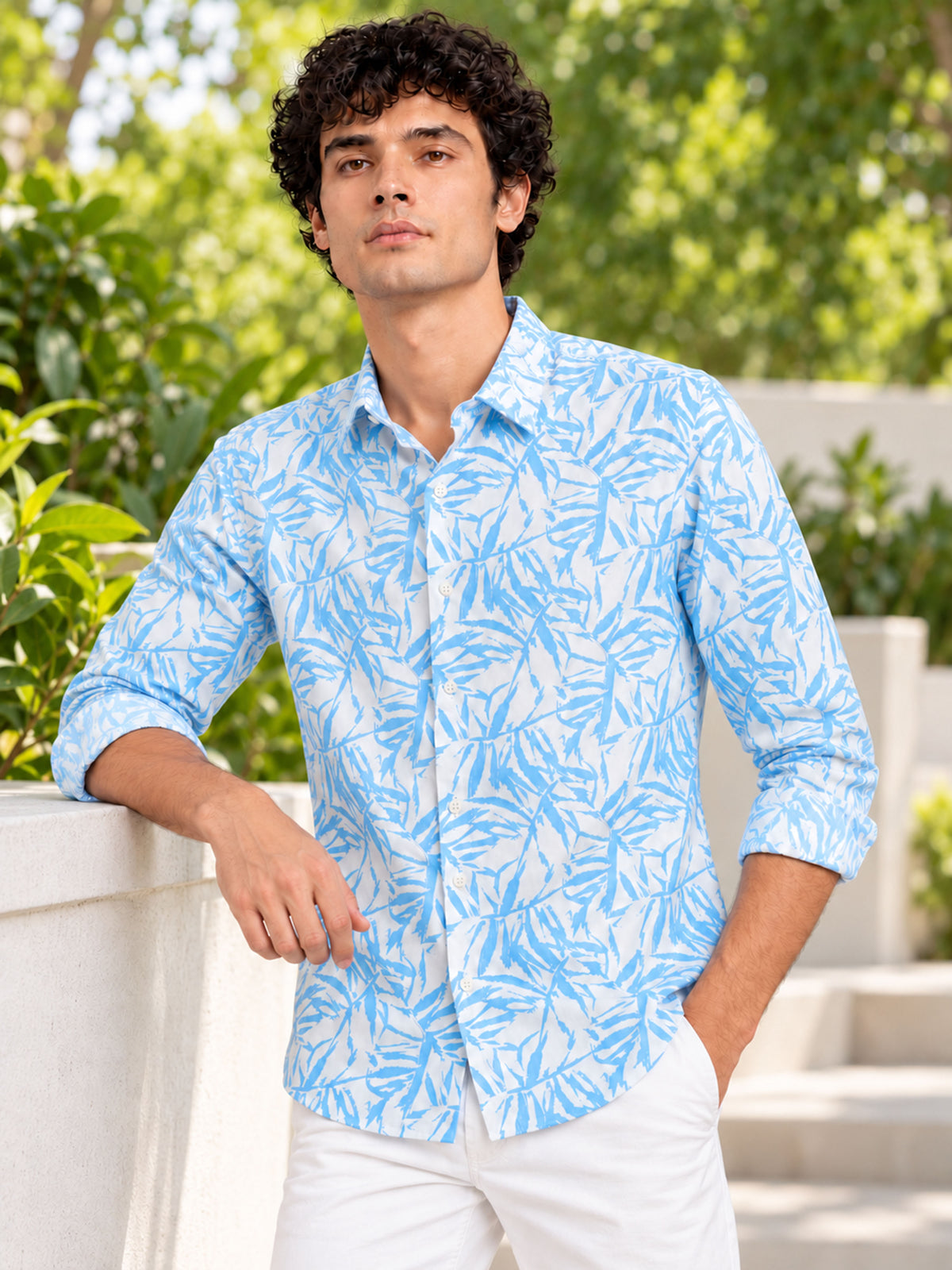 Men Blue Slim Fit Cotton Lycra Brushstroke Printed Casual Shirt