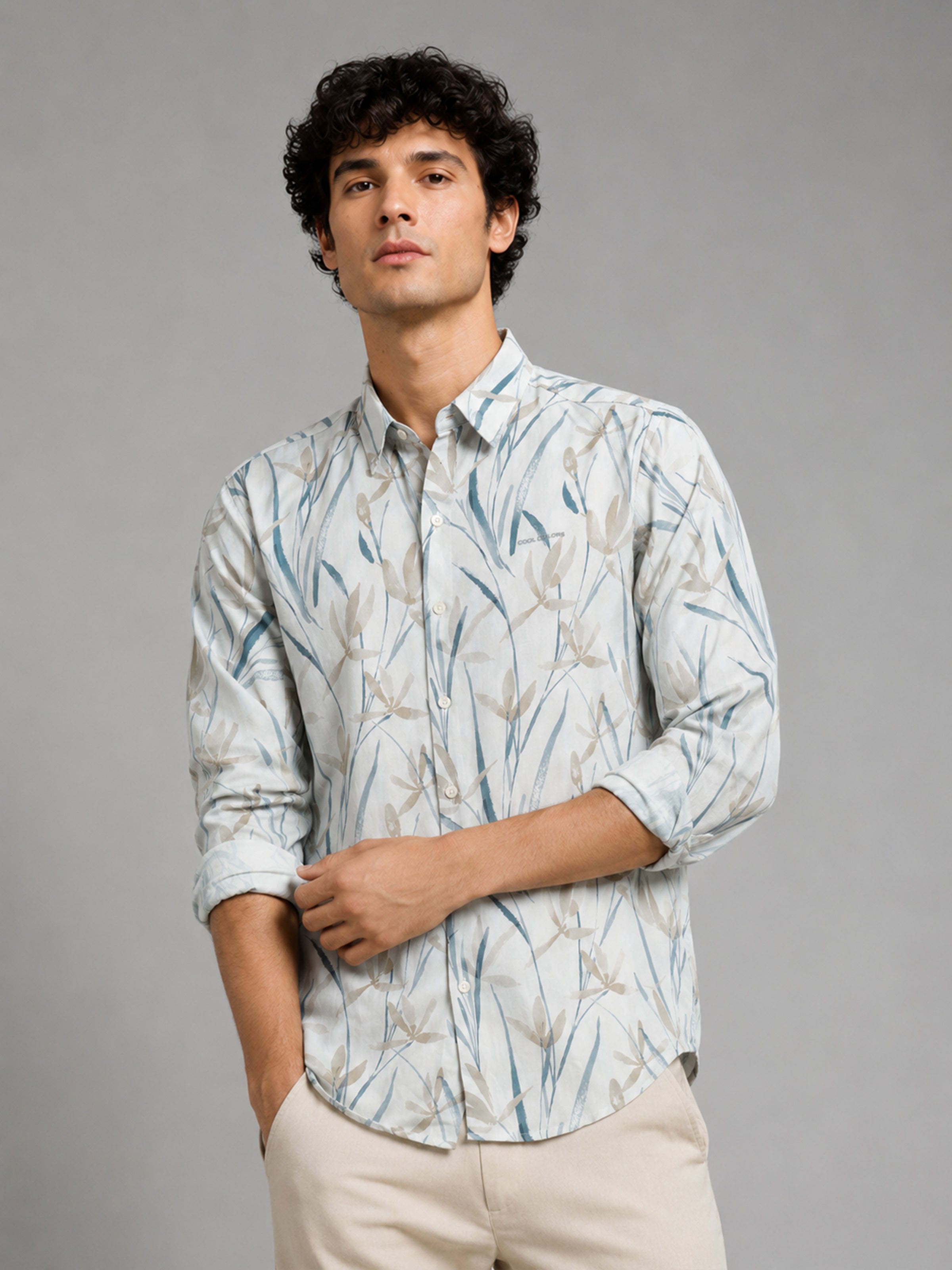 Men Cream Slim Fit Floral Print Full Sleeve Casual Shirt