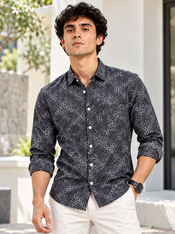 Men Black Slim Fit Geometric Printed Casual Shirt