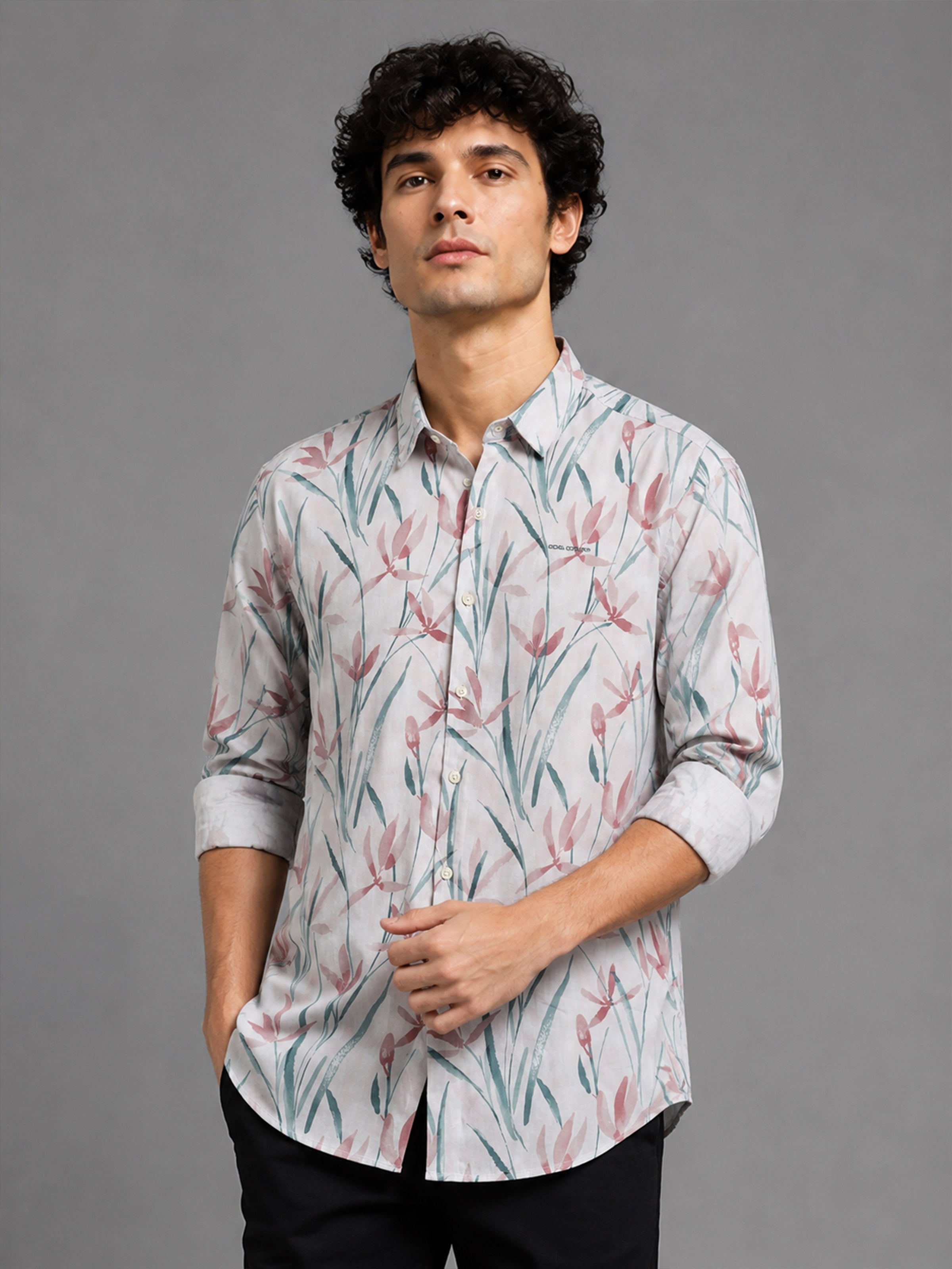 Men Pink Slim Fit Floral Print Full Sleeve Casual Shirt