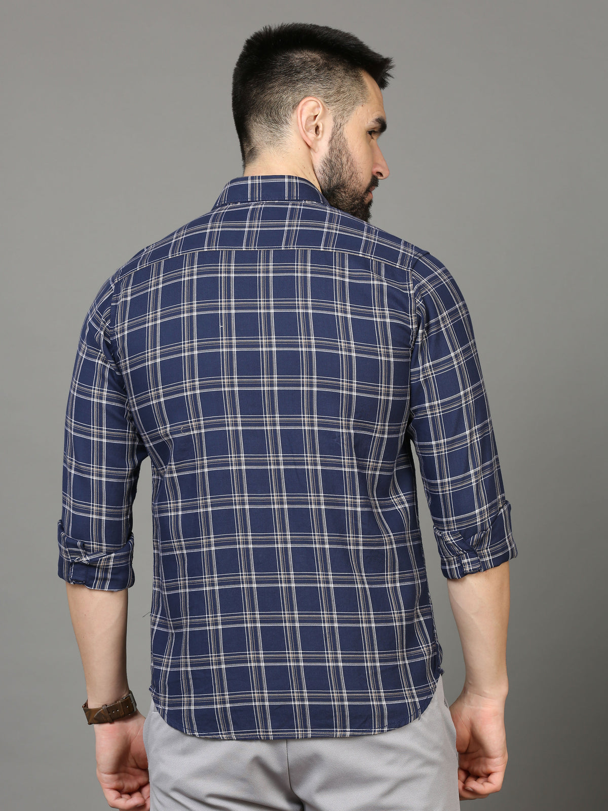 Shop Men's Blue Slim Fit Checks Full Sleeves Casual Shirts Online.