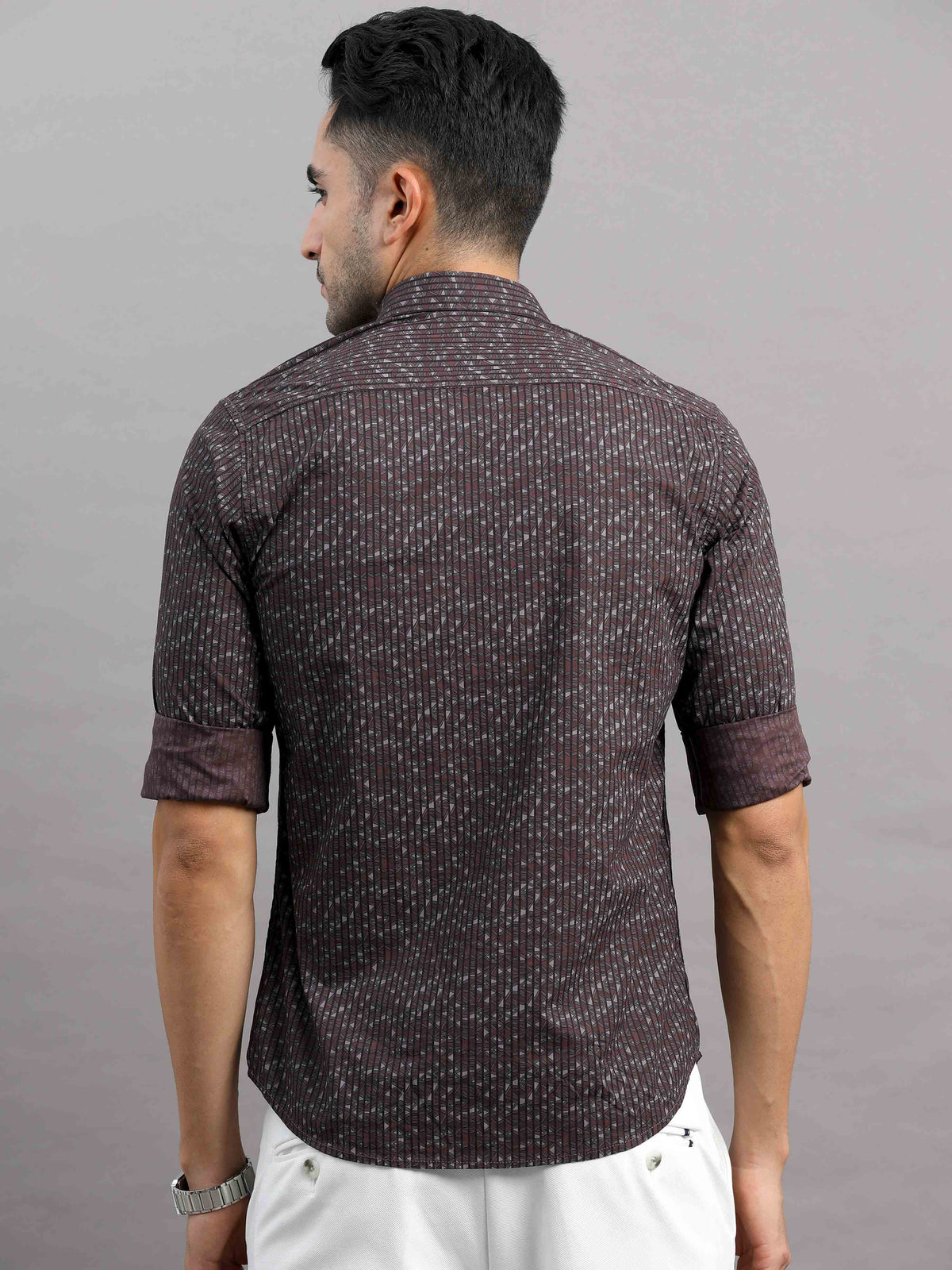 Shop Men's Red Cotton Slim Fit Full Sleeves Printed Casual Shirt Online.