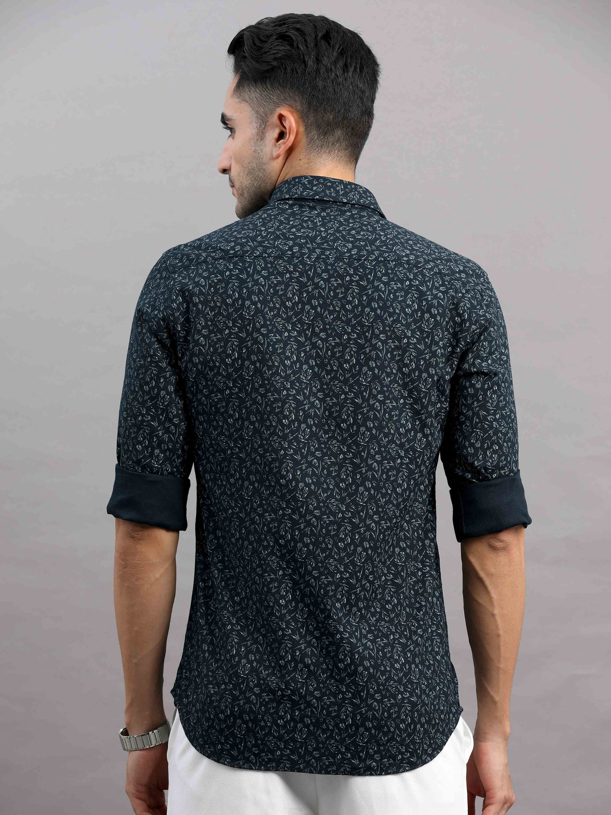 Shop Men's Navy Cotton Slim Fit Full Sleeves Printed Casual Shirt Online.