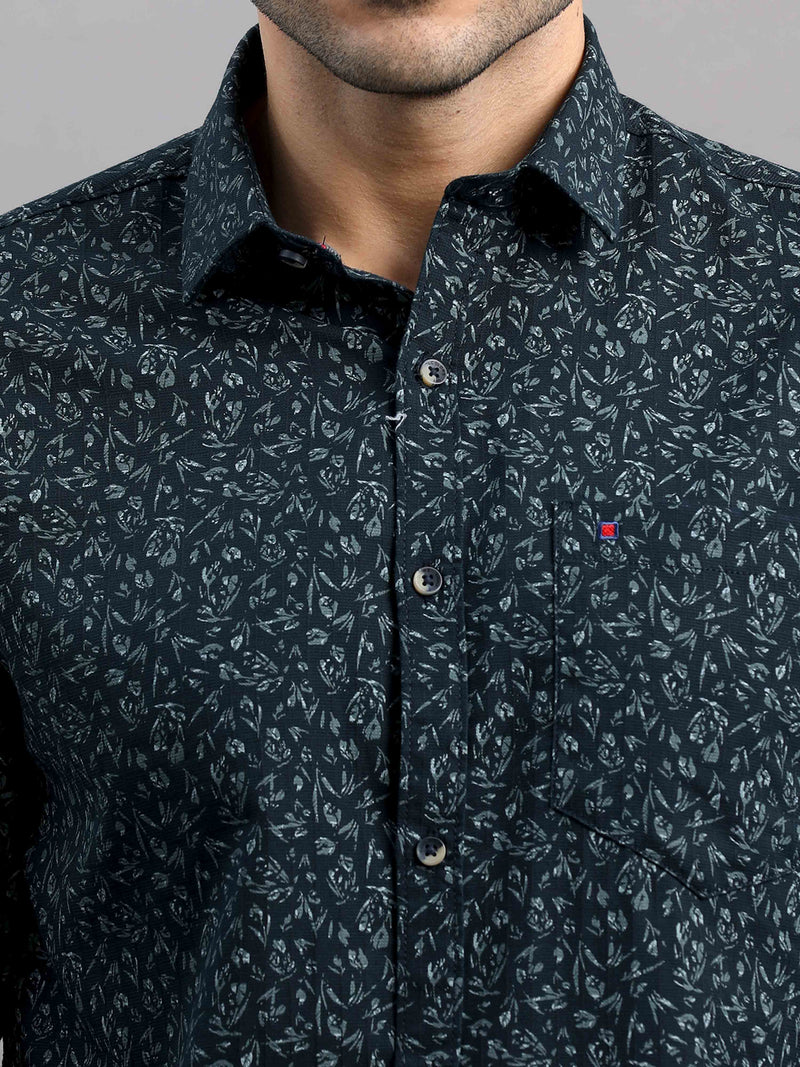 Shop Men's Navy Cotton Slim Fit Full Sleeves Printed Casual Shirt Online.