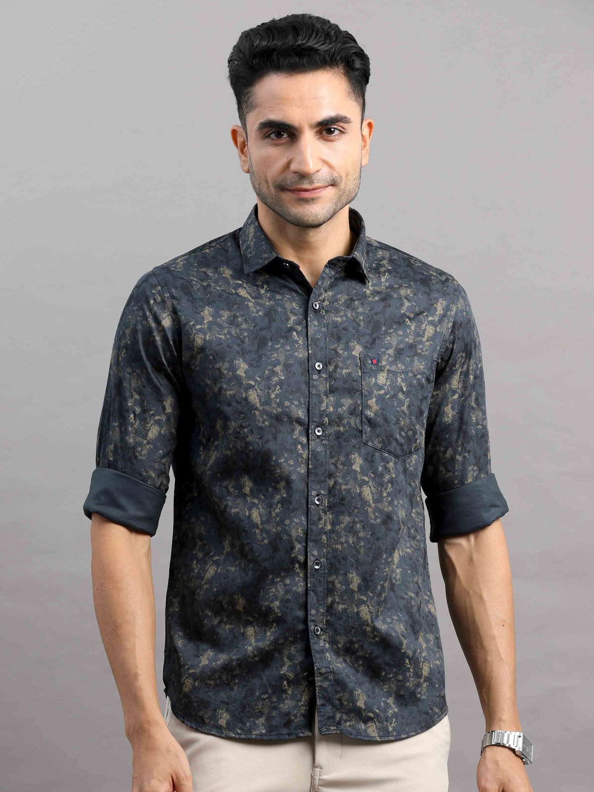 Shop Men's Grey Cotton Slim Fit Full Sleeves Printed Casual Shirt Online.