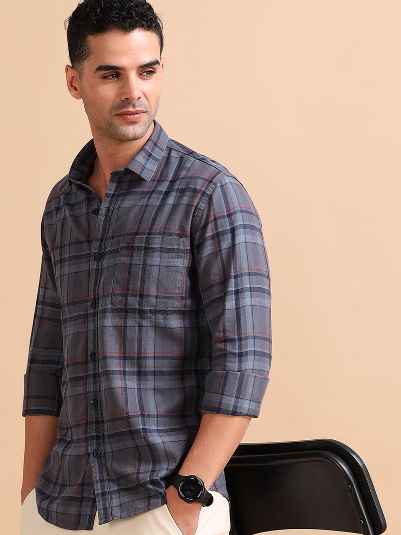 Men Dark Grey Slim Fit Checks Full Sleeve Casual Shirt