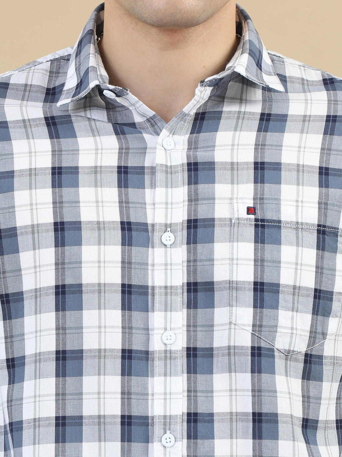 Men Blue & White Slim Fit Checks Full Sleeve Casual Shirt