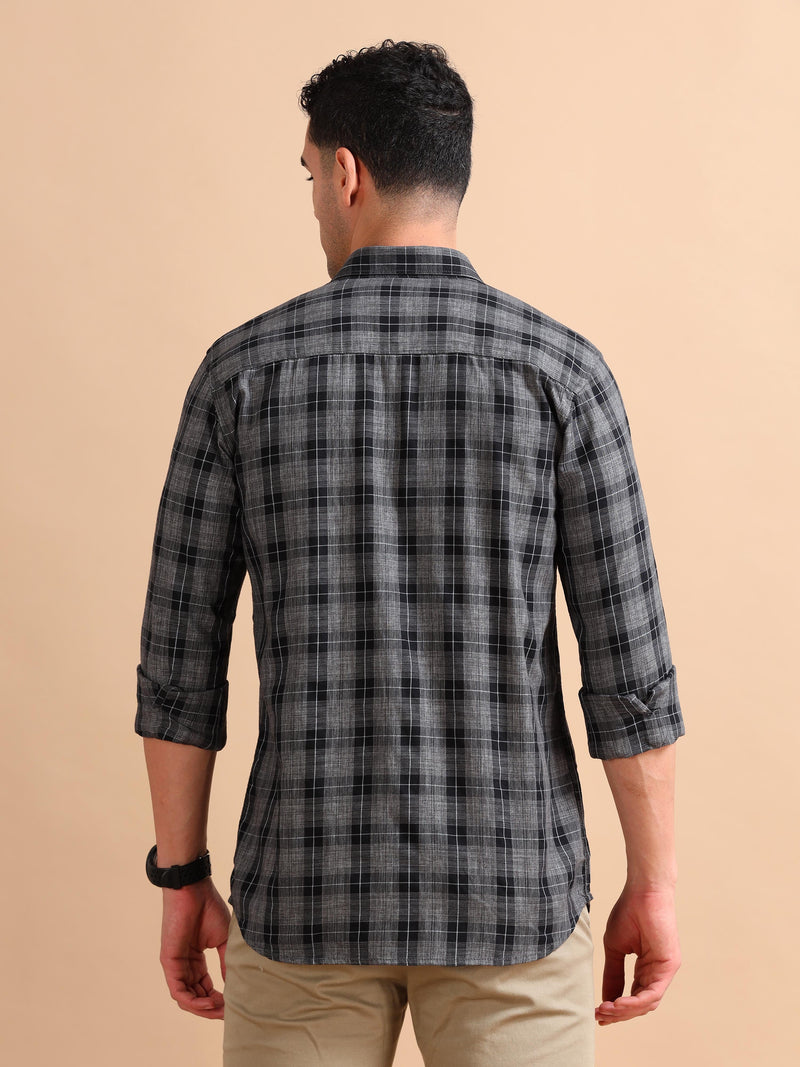 Men Grey & Black Regular Fit Checks Full Sleeve Casual Shirt