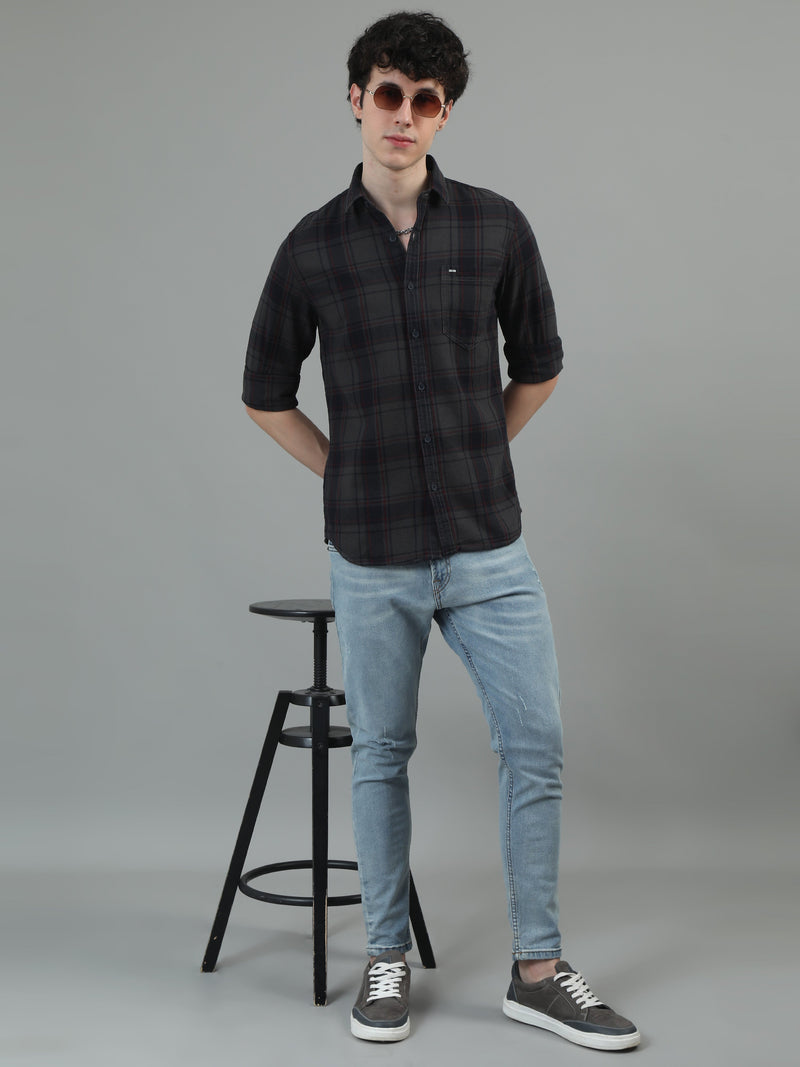 Men Dark Grey Slim Fit Checks Full Sleeve Casual Shirt