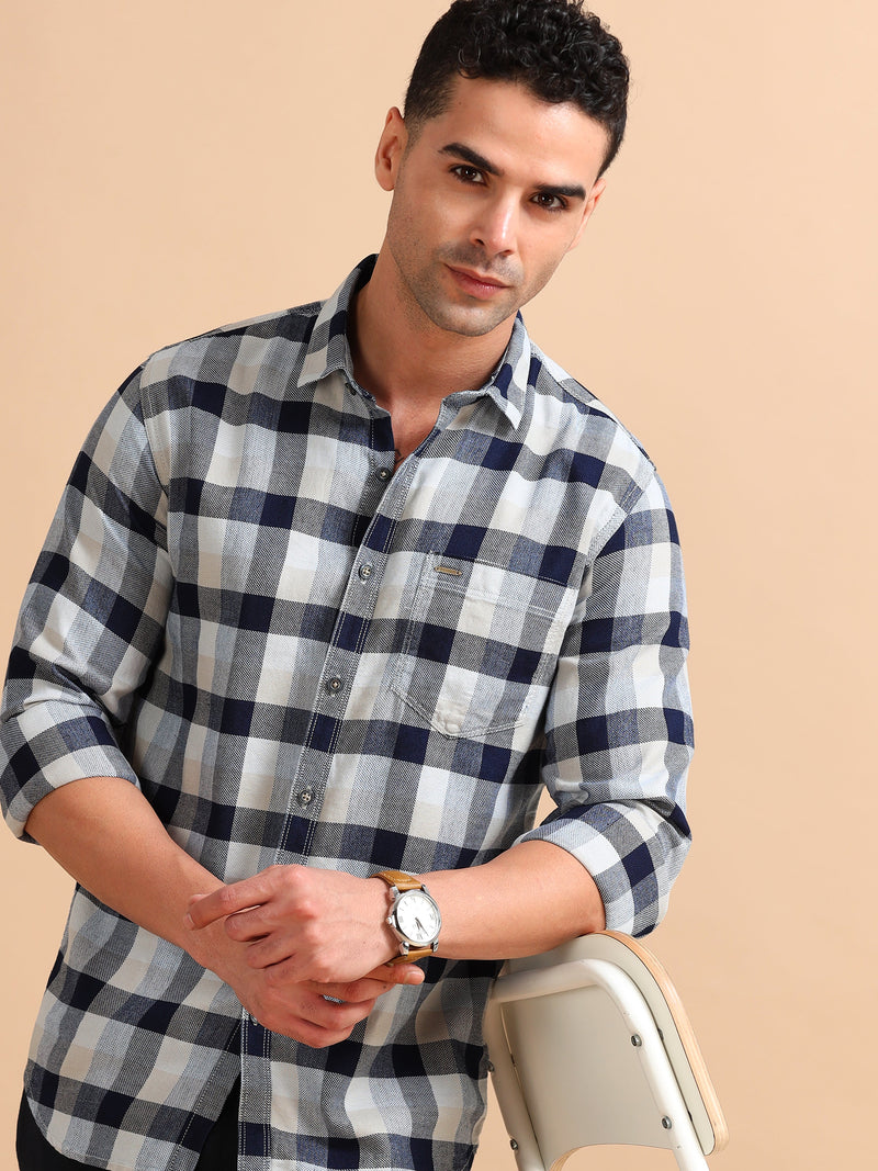 Men Blue & Beige Slim Fit Checks Full Sleeve Casual Shirt