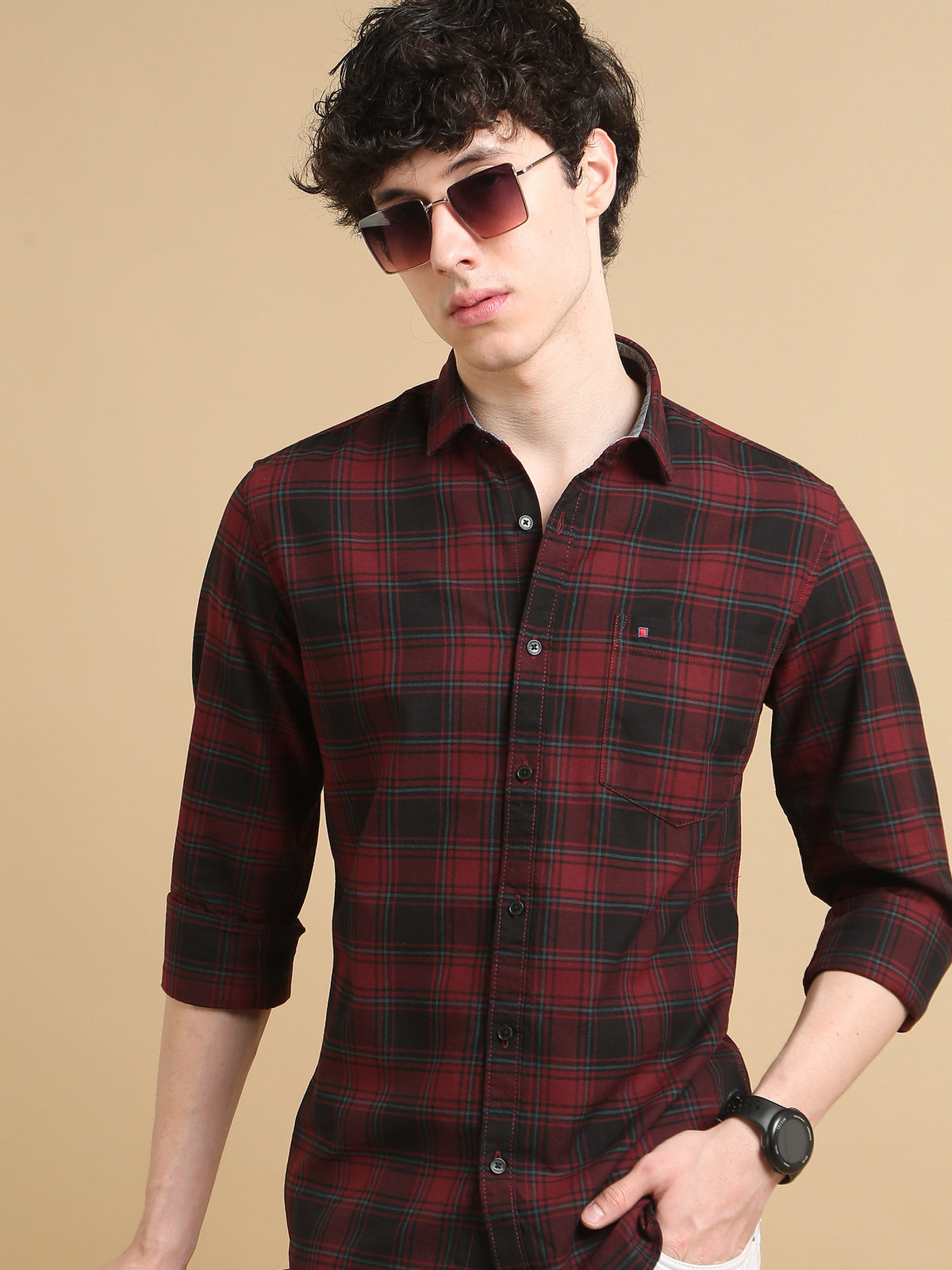 Men Maroon Slim Fit Checks Full Sleeve Casual Shirt