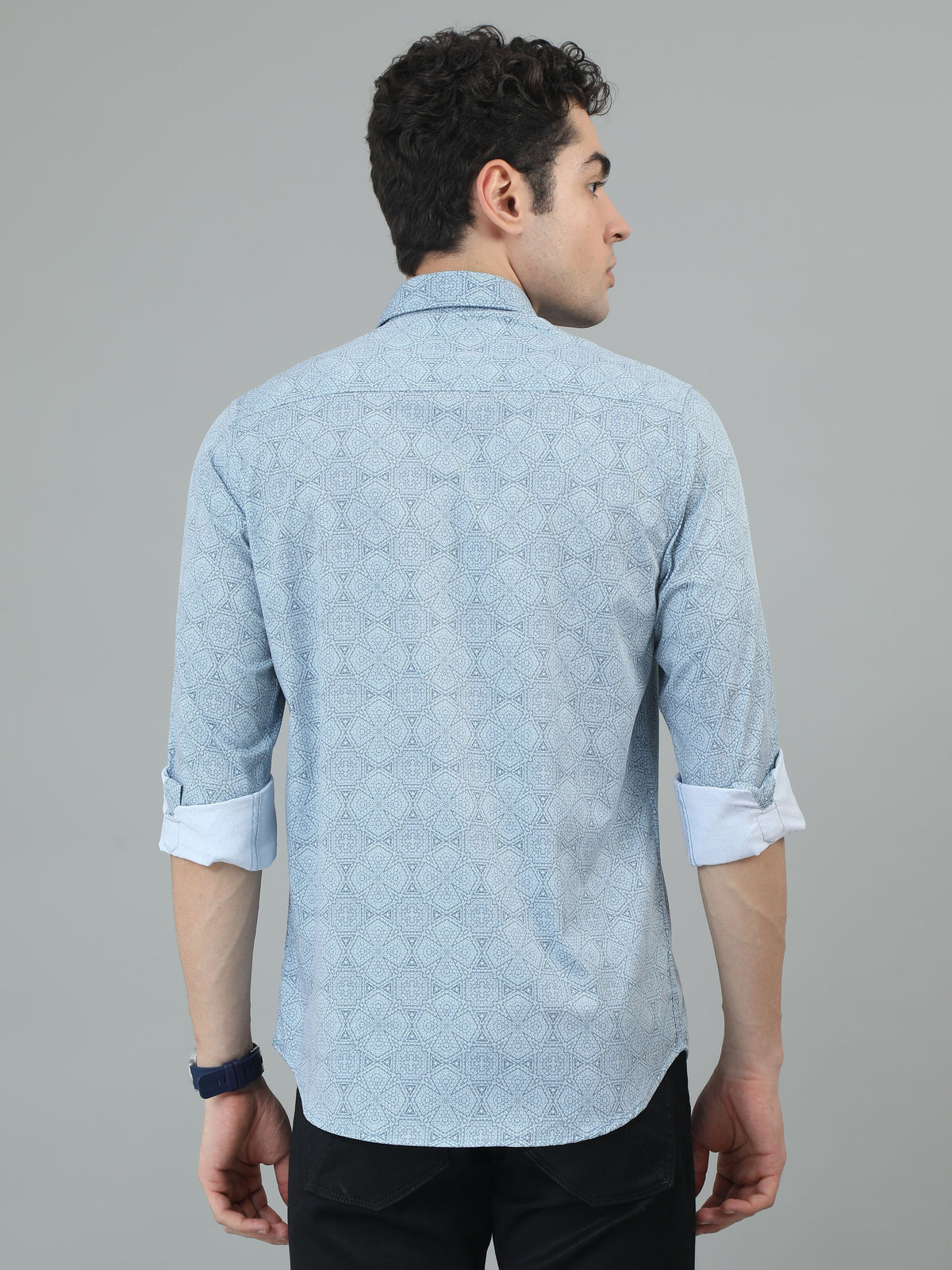 Men Sky Blue Slim Fit Printed Full Sleeve Casual Shirt