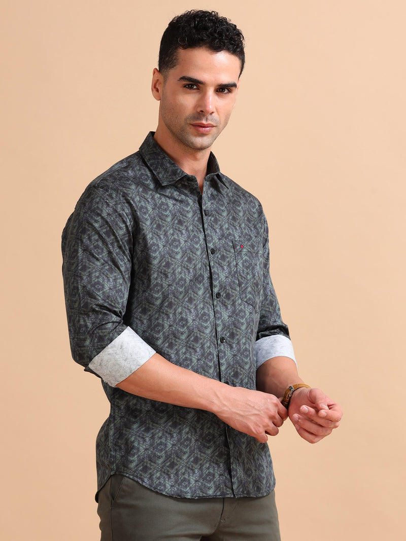 Men Green Slim Fit Printed Full Sleeve Casual Shirt