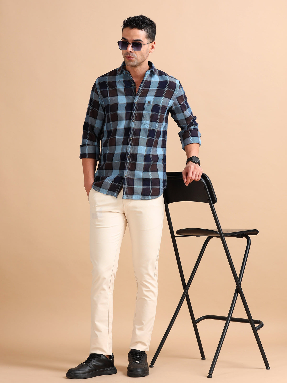 Men Blue Slim Fit Checks Full Sleeve Casual Shirt