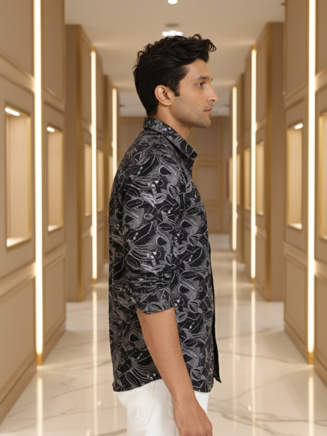 Men Black Floral Print Full Sleeve Slim Fit Casual Shirt