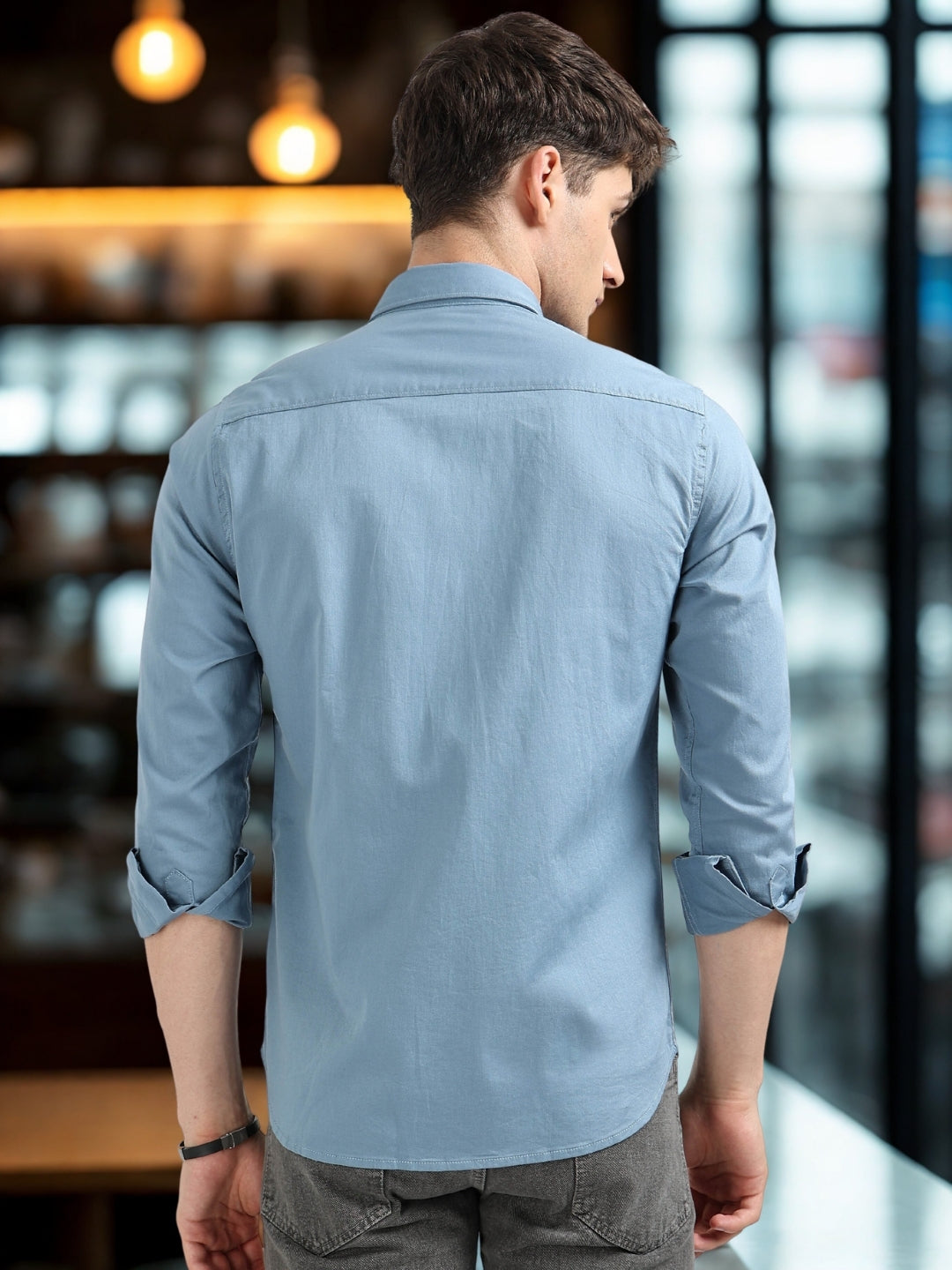 Blue Solid Slim Fit Casual Shirts