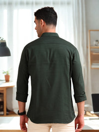 Men Dark Green Slim Fit Solid Full Sleeve Casual Shirt