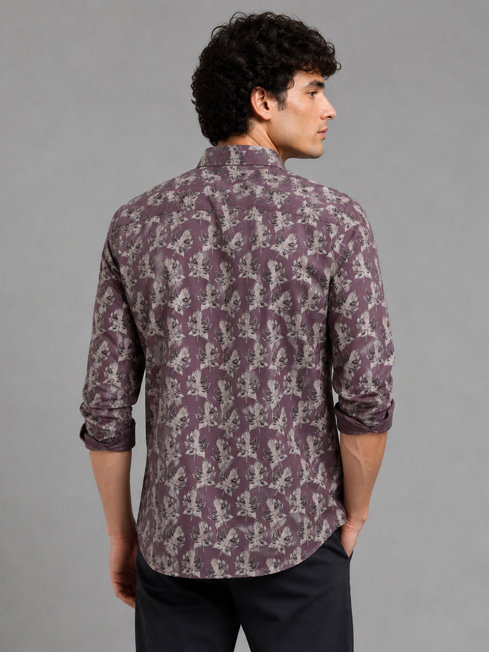 Men Purple Slim Fit Leaf Printed Full Sleeve Casual Shirt