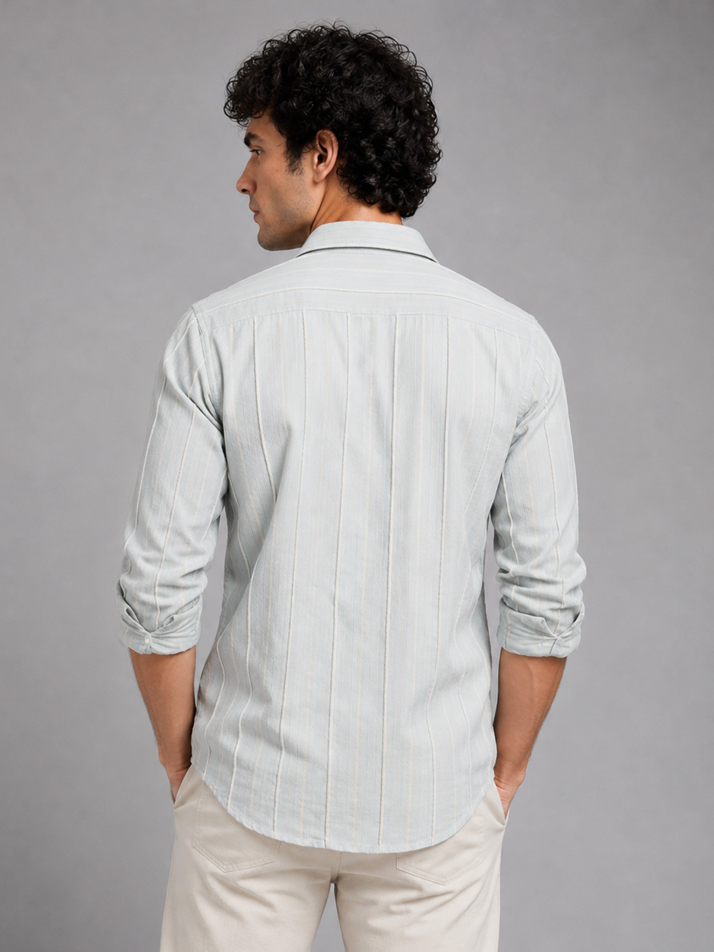 Men Sky Blue Slim Fit Textured Striped Full Sleeve Casual Shirt