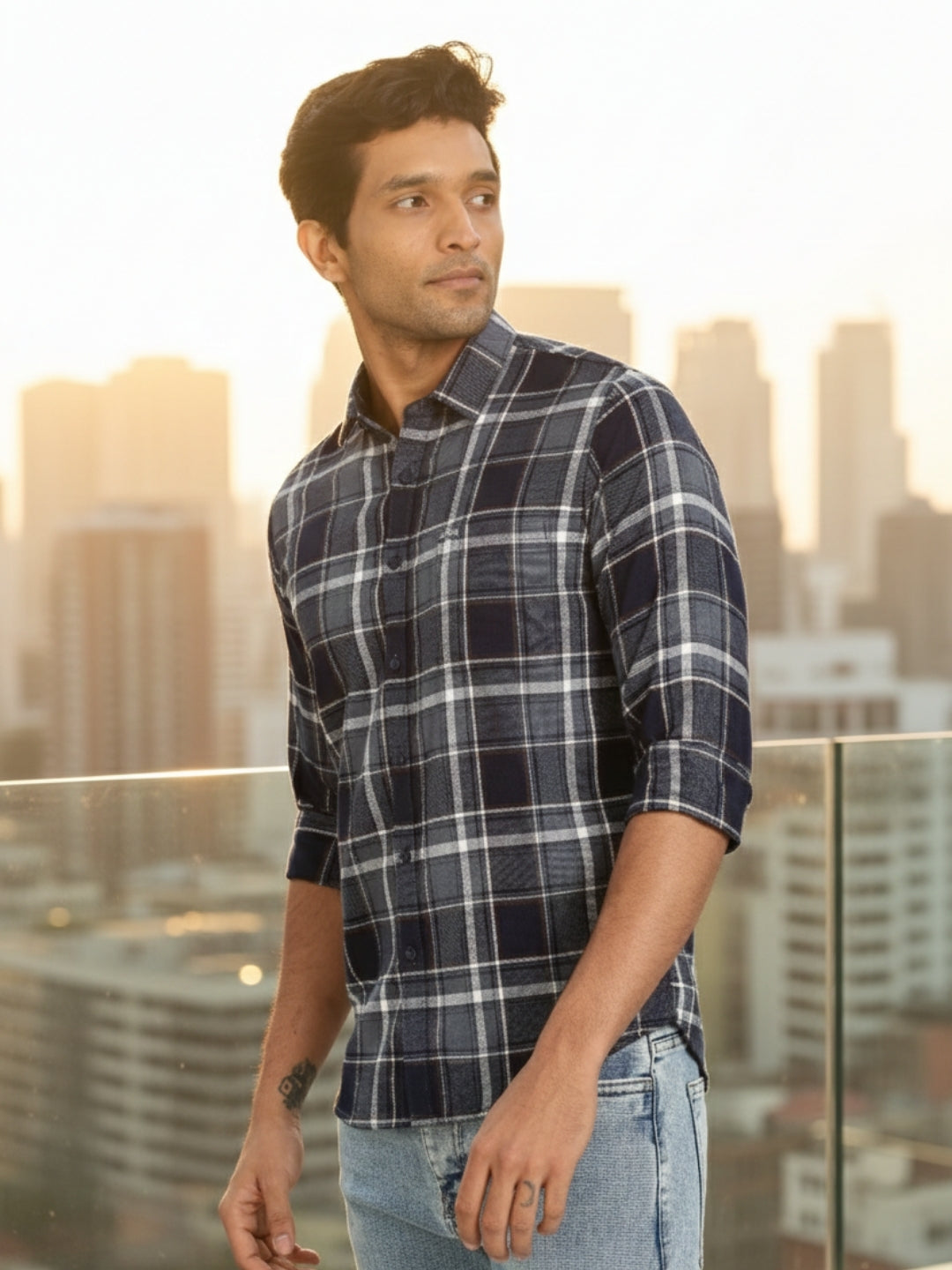 Men Navy Textured Check Full Sleeve Slim Fit Casual Shirts