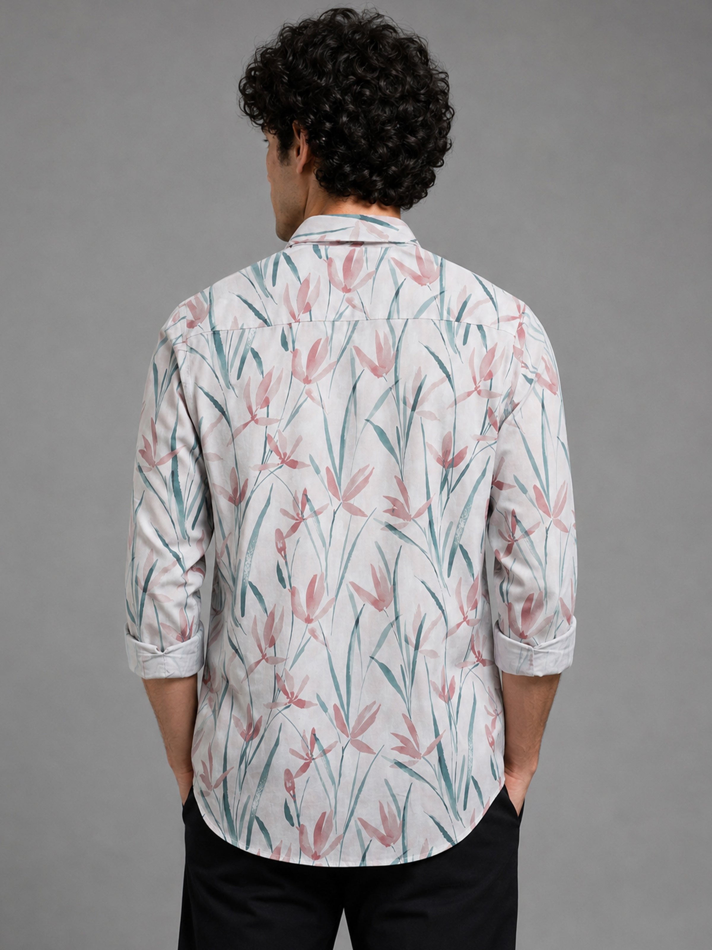 Men Pink Slim Fit Floral Print Full Sleeve Casual Shirt