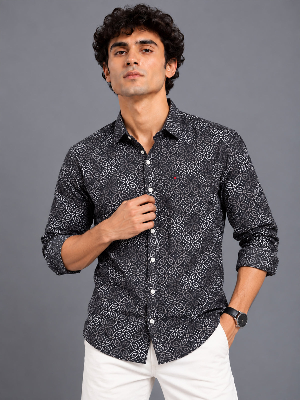 Men Black Slim Fit Geometric Printed Casual Shirt