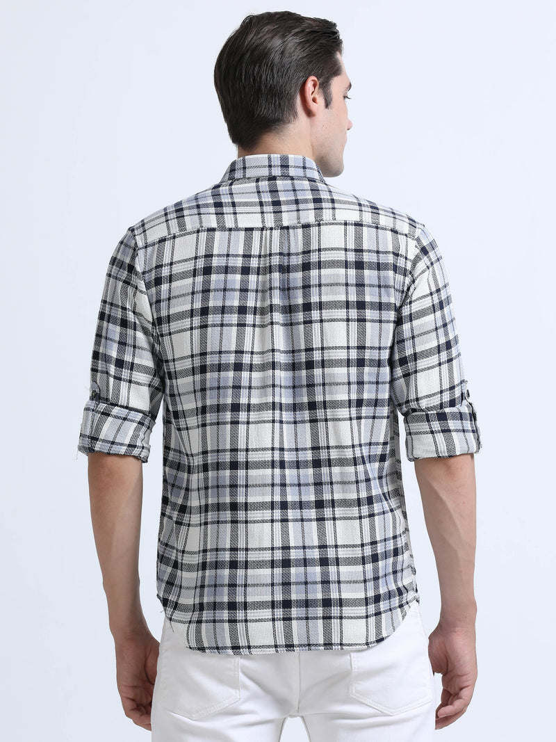 Shop Men's Blue Slim Fit Checkered Full Sleeve Casual Shirt Online.