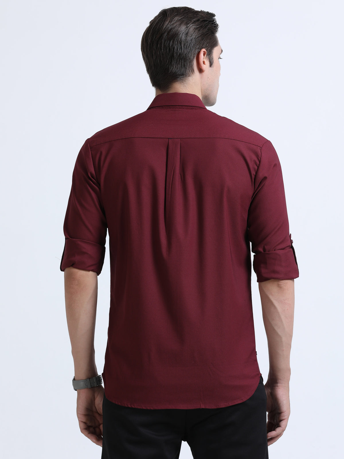 Shop Men's Red Slim Fit Solid Satin Casual Shirt Online.