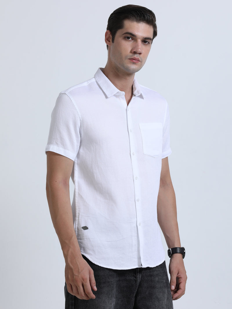 Shop Men's White Dobby Slim Fit Half Sleeve Casual Shirt Online.