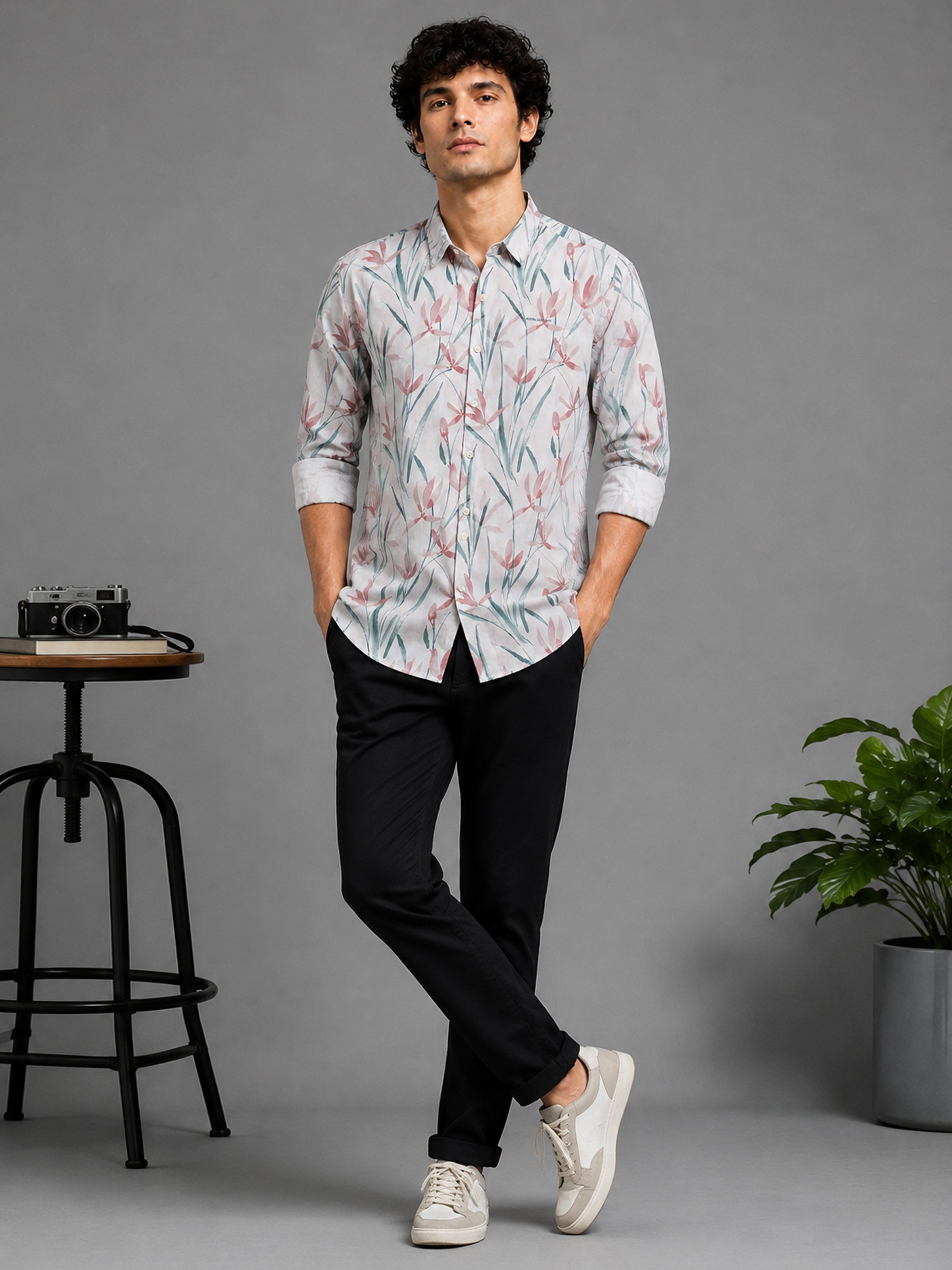 Men Pink Slim Fit Floral Print Full Sleeve Casual Shirt