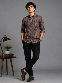 Men Brown Slim Fit Abstract Printed Full Sleeve Casual Shirt