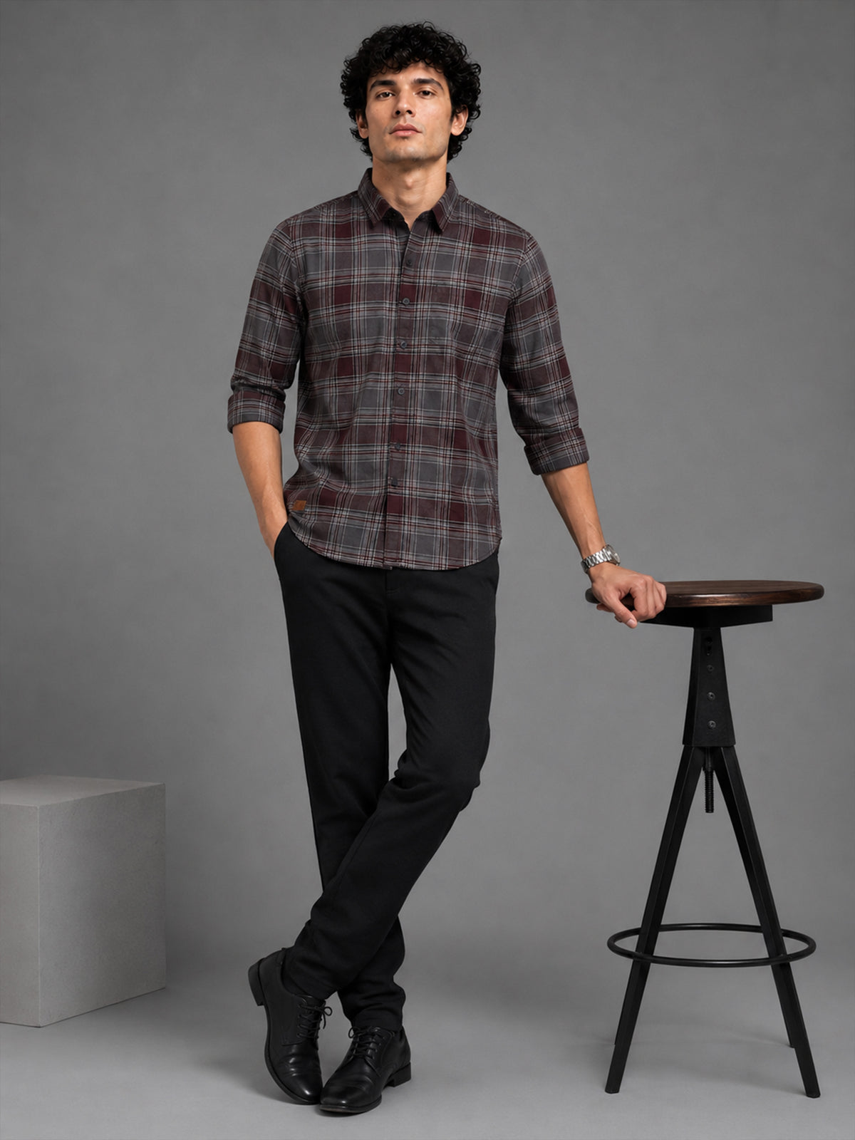 Men Maroon Slim Fit Plaid Check Full Sleeve Casual Shirt