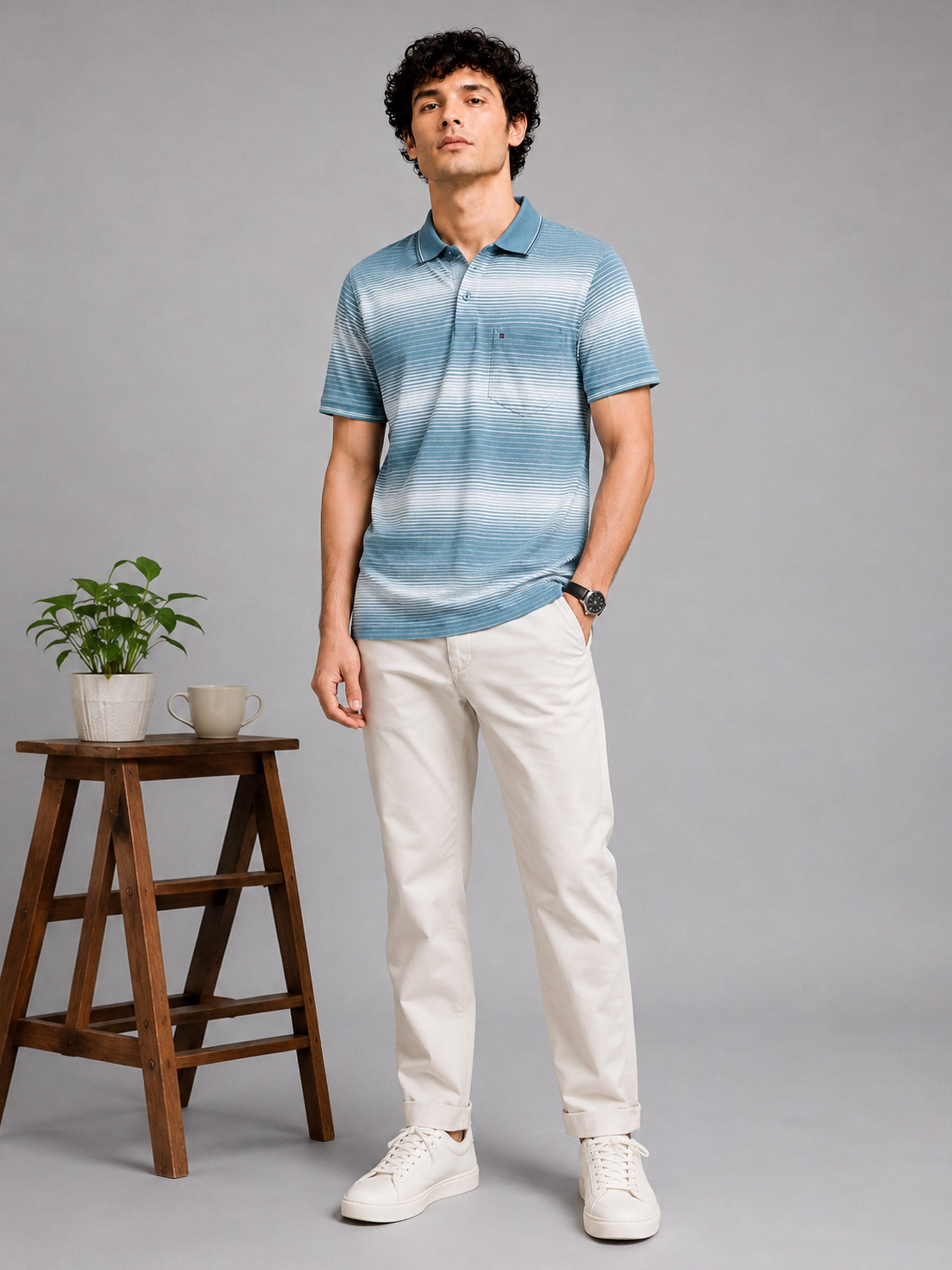 Men Light Blue Slim Fit Striped Short Sleeves Polo Collar Casual T-Shirt with Chest Pocket