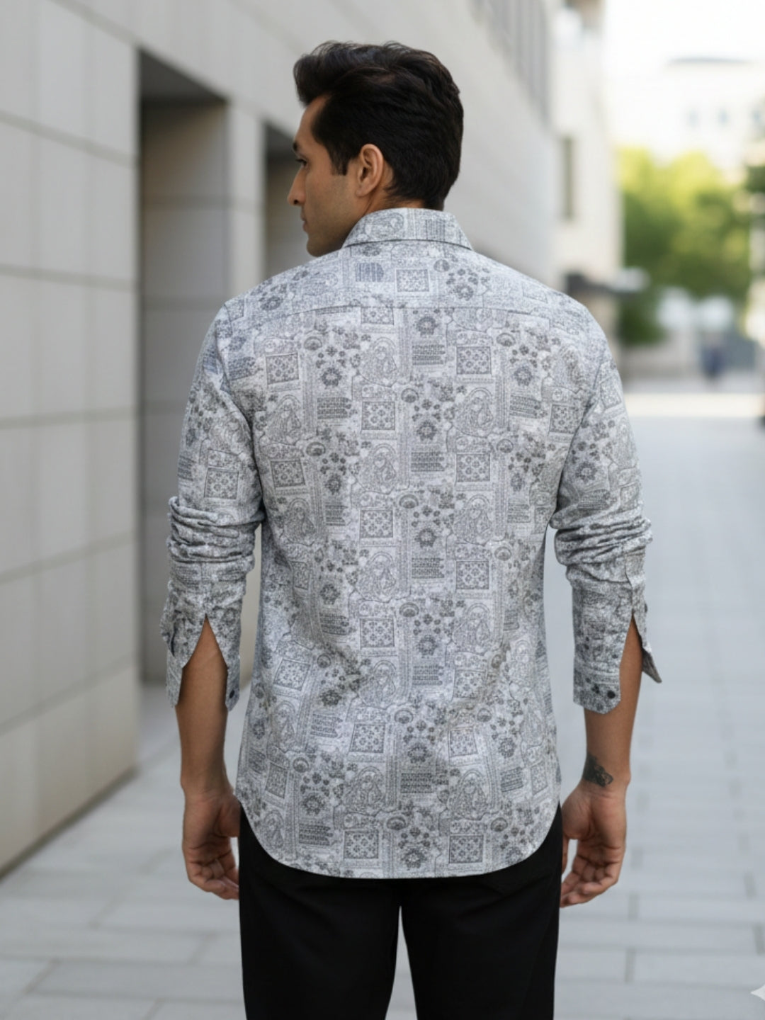 Men White Floral Print Full Sleeve Slim Fit Casual Shirts
