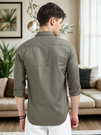 Green Solid Slim Fit Casual Shirts