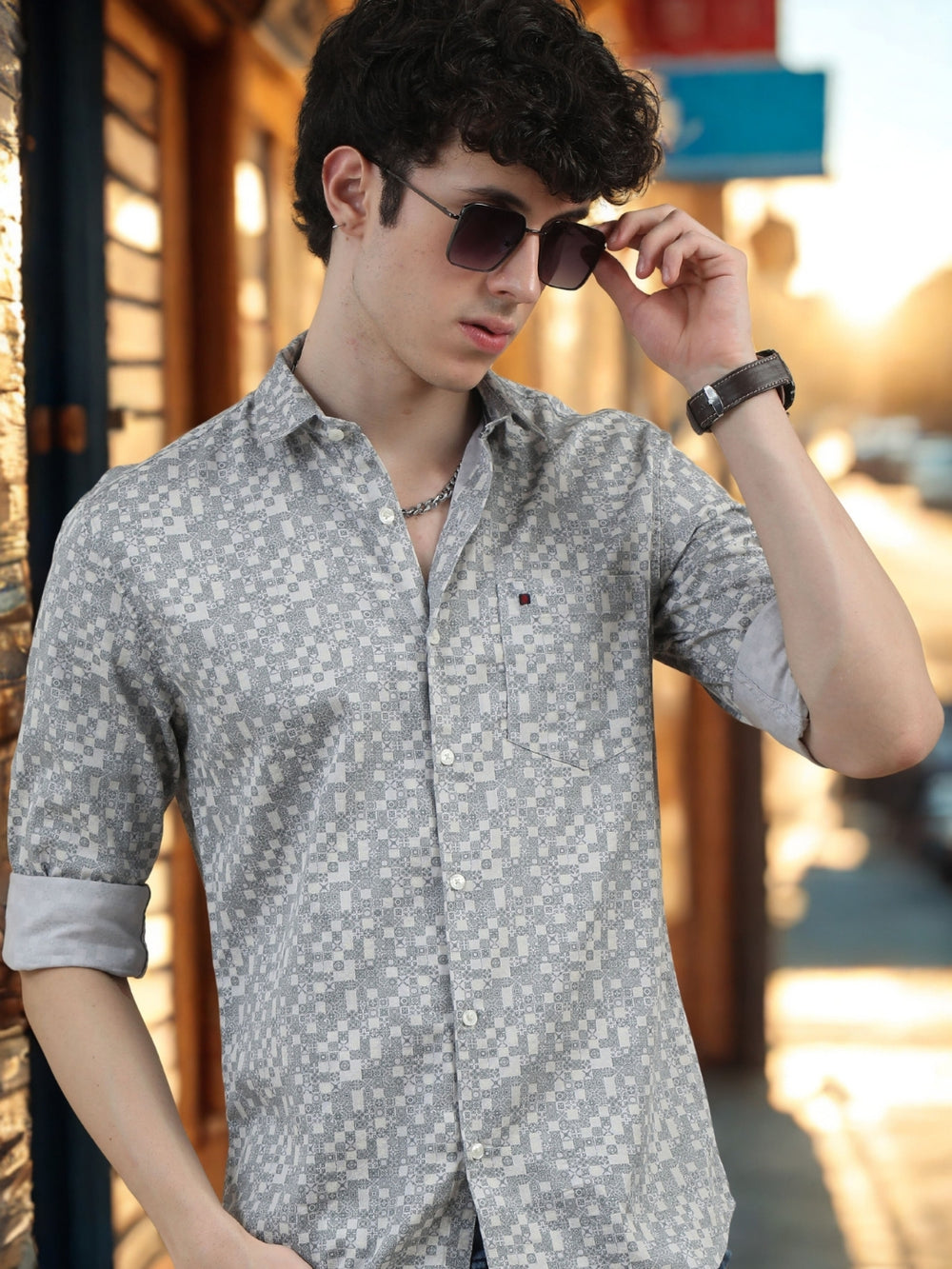 Men Light Grey Slim Fit Printed Full Sleeve Casual Shirt