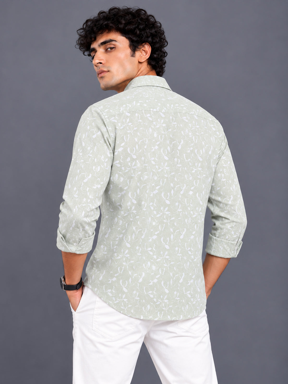 Men Green Floral Printed Slim Fit Casual Shirt