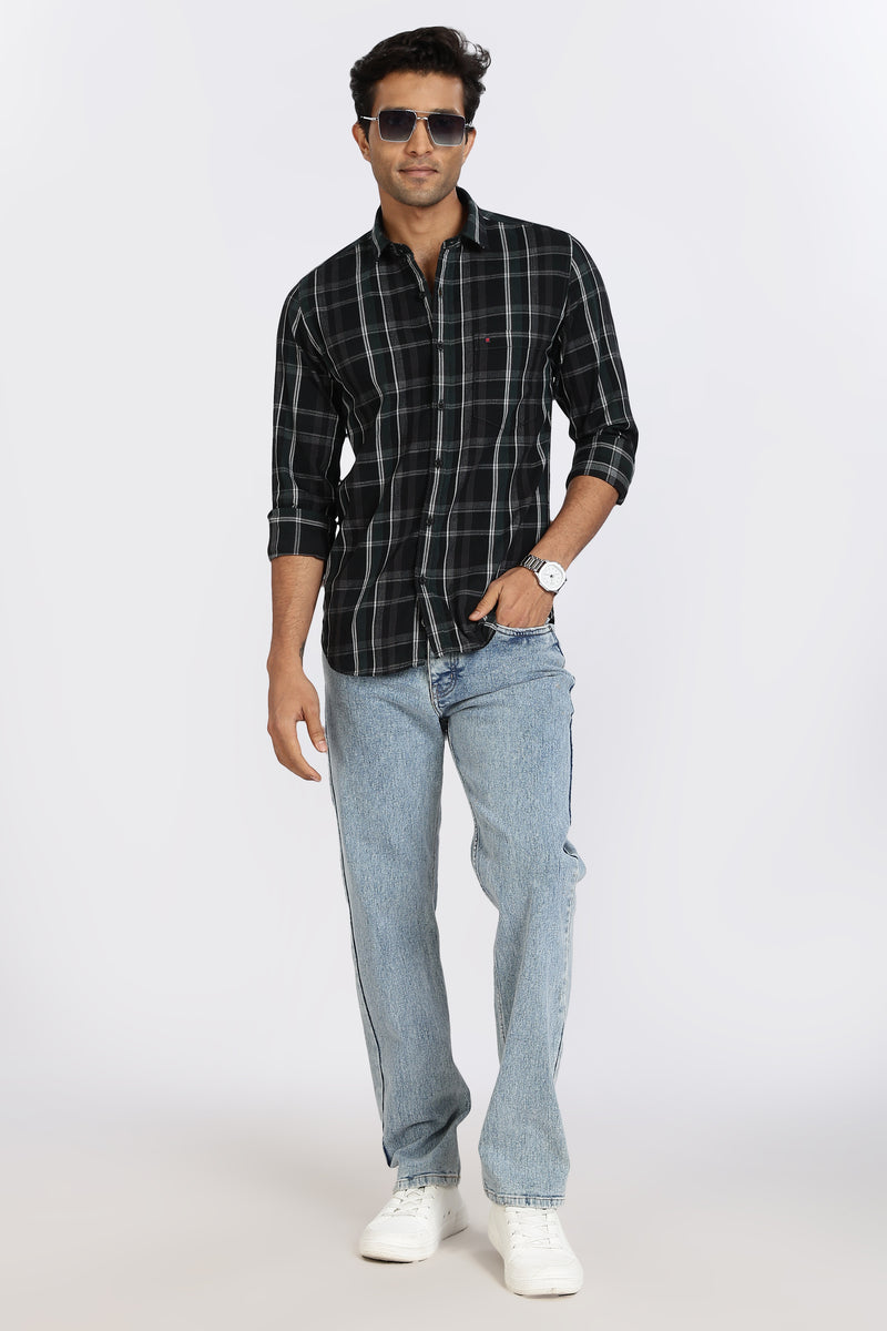 Men Green Checkered  Full Sleeve Slim Fit Casual Shirt