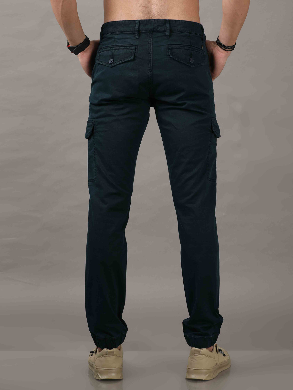 Shop Men's Navy Cargos Pant Solid Casual Joggers Online.