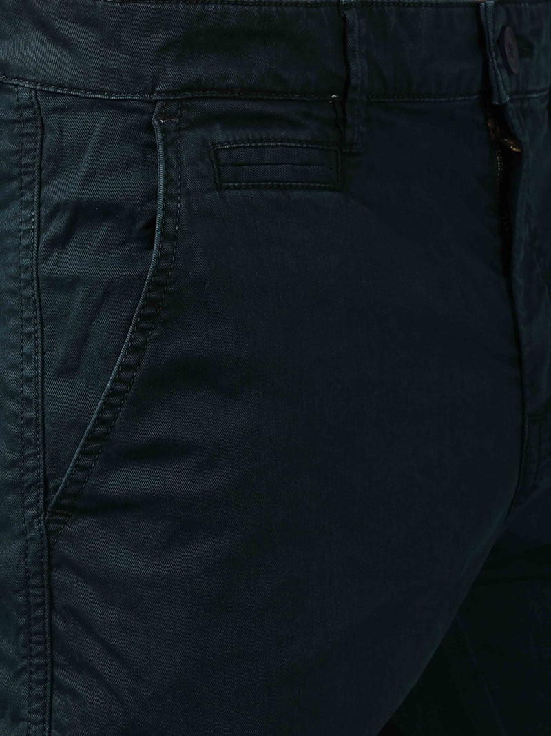 Shop Men's Navy Cargos Pant Solid Casual Joggers Online.