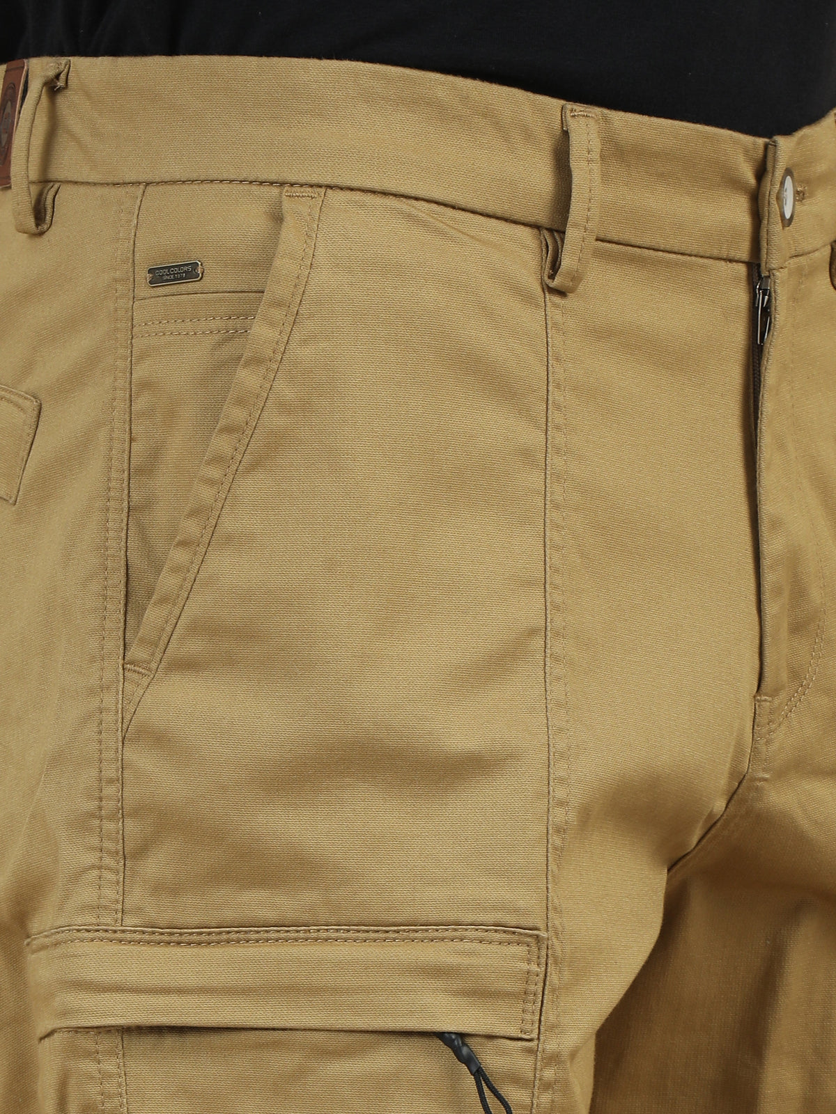 Men Khaki Solid Relaxed Fit Lycra Cargo Shorts