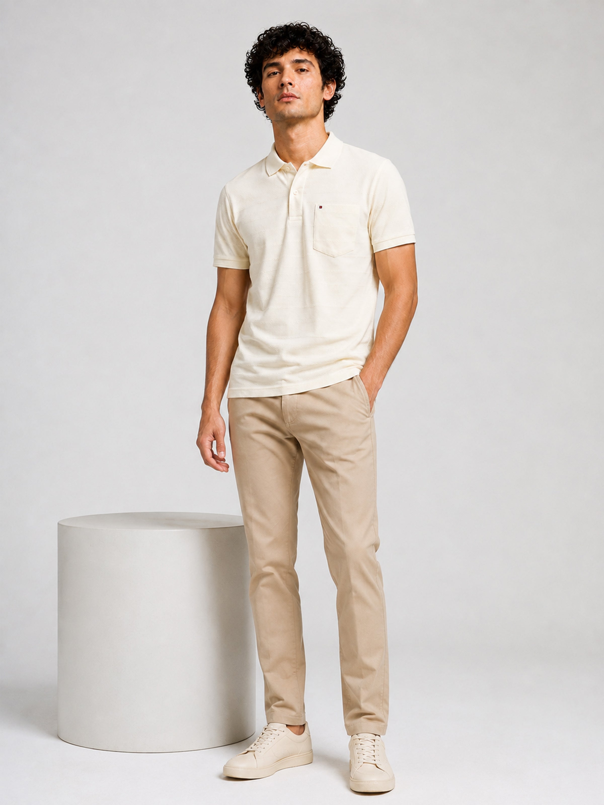 Men’s Off White Textured Knit Solid Casual Polo Tshirt