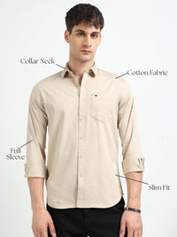 Beige Solid Slim Fit Casual Shirts