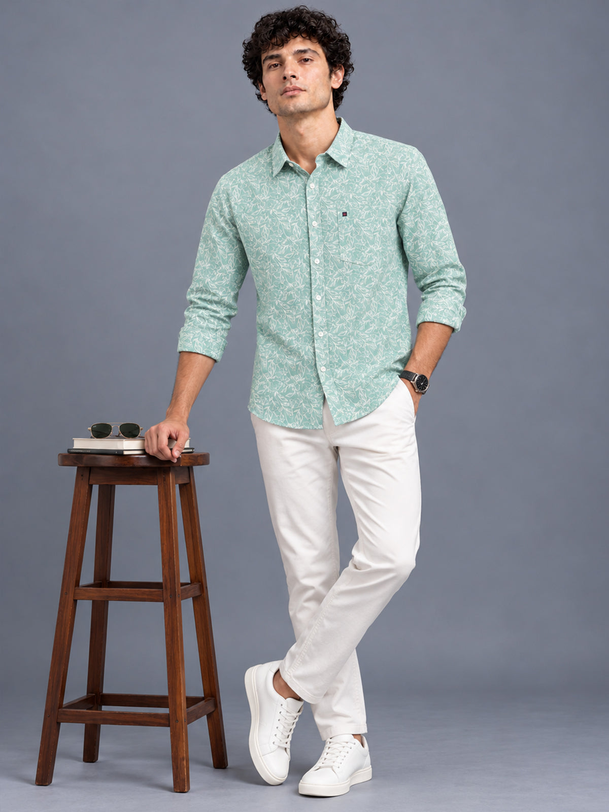 Men Green Slim Fit Floral Printed Casual Shirt